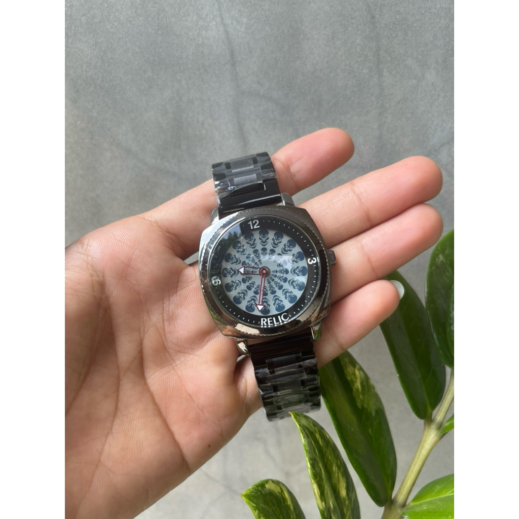 Vintage RELIC BIG TIC WATCH,BY jam FO*SIL BIGTIC, Not N*ke triax, not jam oakley, jam Y2k