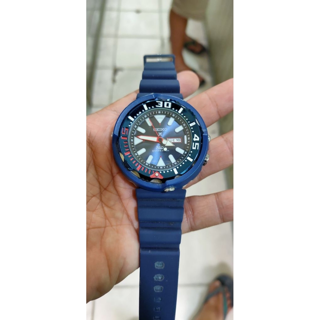 seiko sport quartz stenlis steel fashionable anti karat rubber strap normal semua