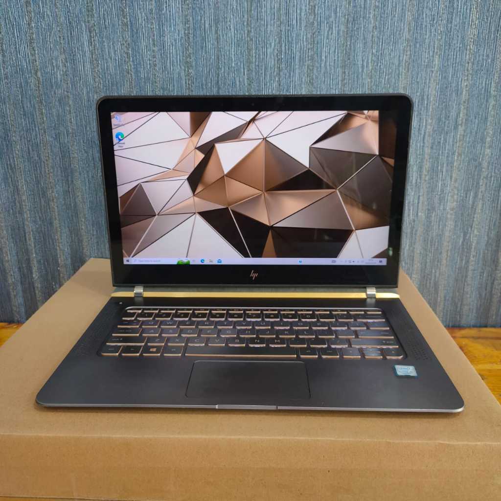 Laptop Sultan Langka, Limited Edition, Dengan Design Mewah, Elegant, Sangat Ringan dan sangat tipis.