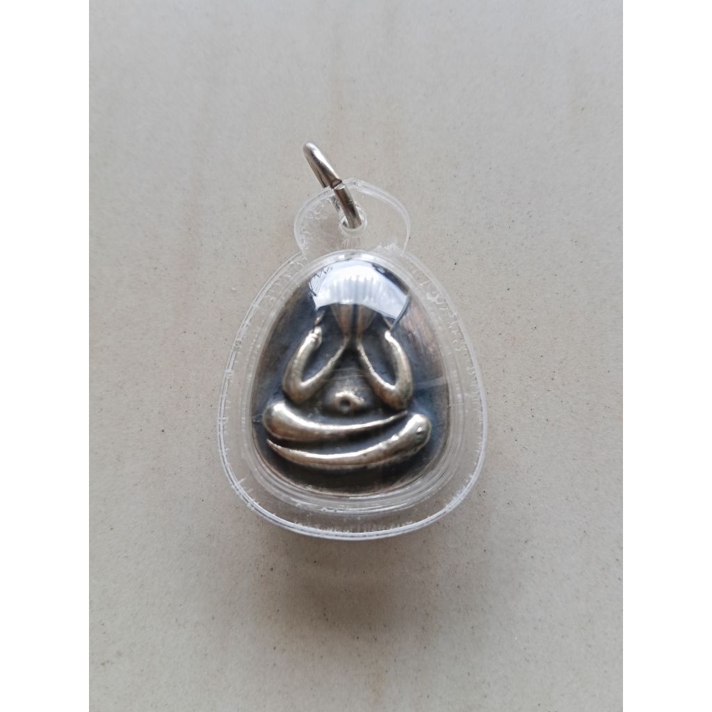 Liontin Phra Pidta Thailand Asli