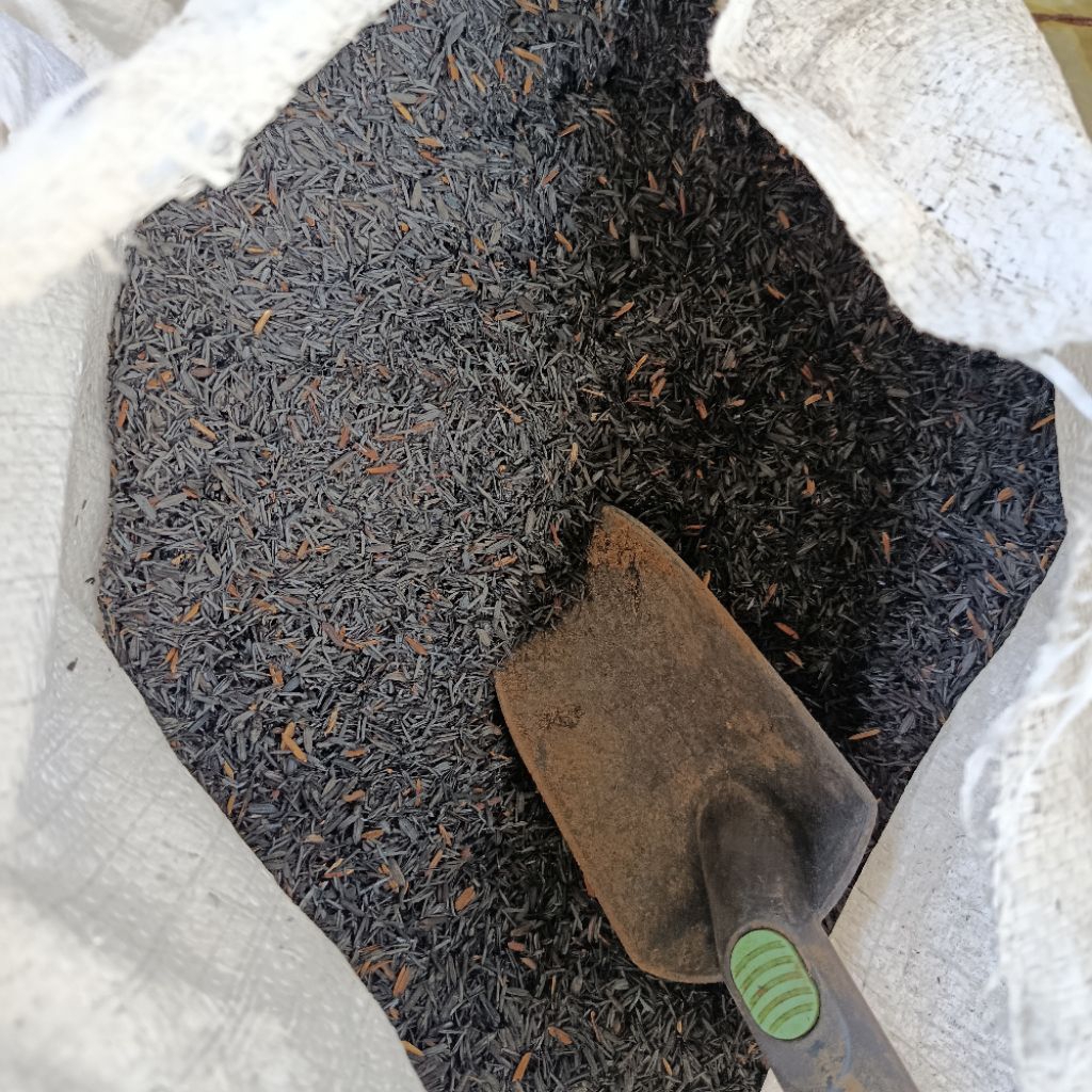 Arang Sekam/ Sekam Bakar