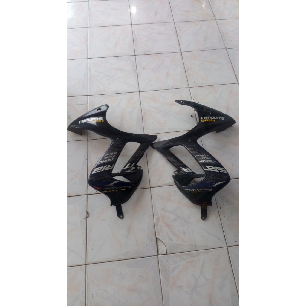 body samping depan Suzuki satria Fu original copotan