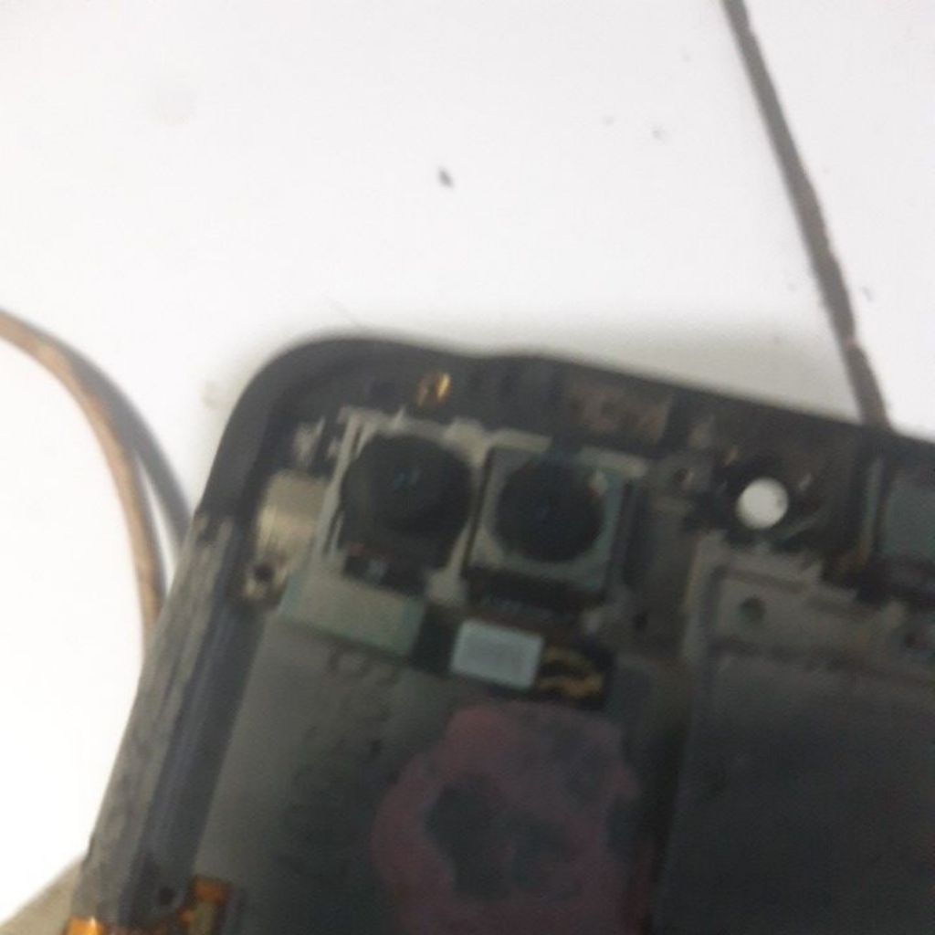 kamera belakang oppo a5s copotan