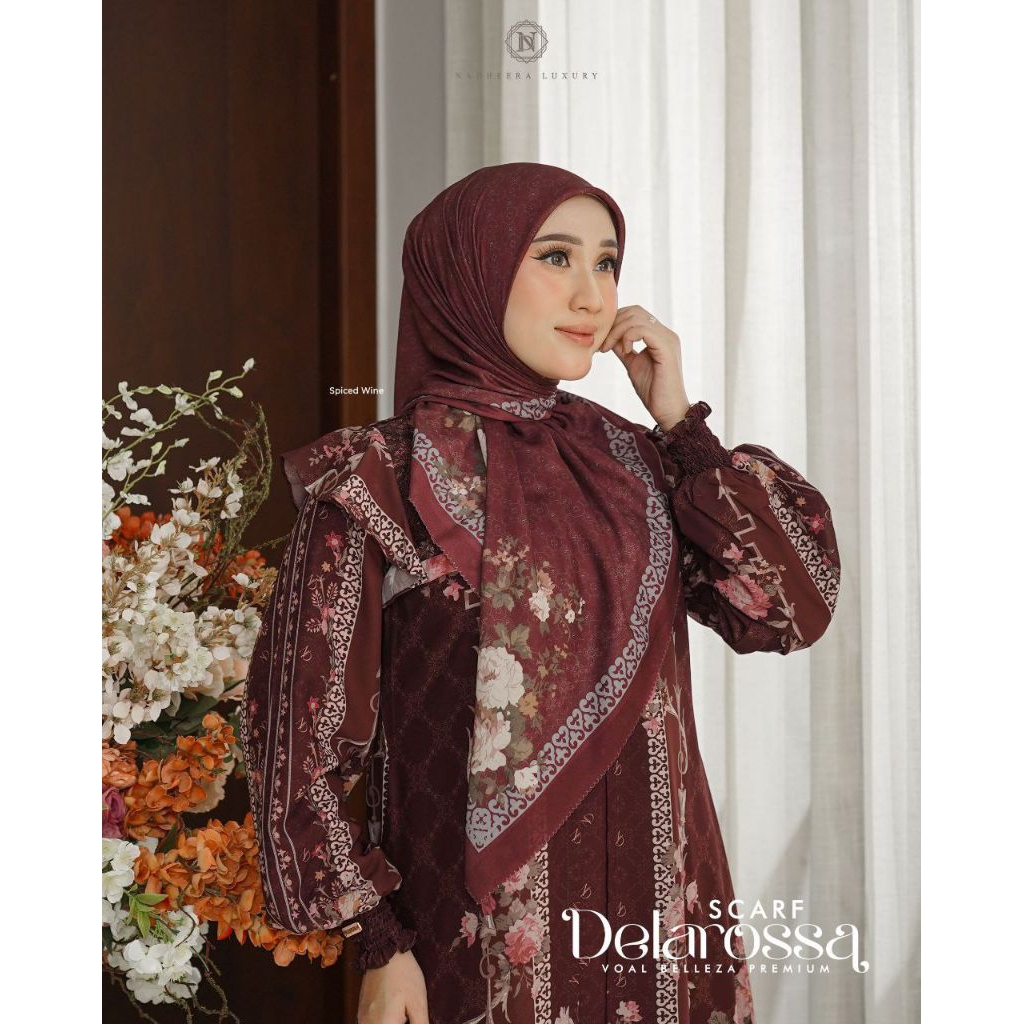 HIJAB SEGIEMPAT MOTIF NADHEERA LUXURY / DELAROSSA SCARF / LERUSUNG SEGIEMPAT / SQUARE HIJAB / JILBAB