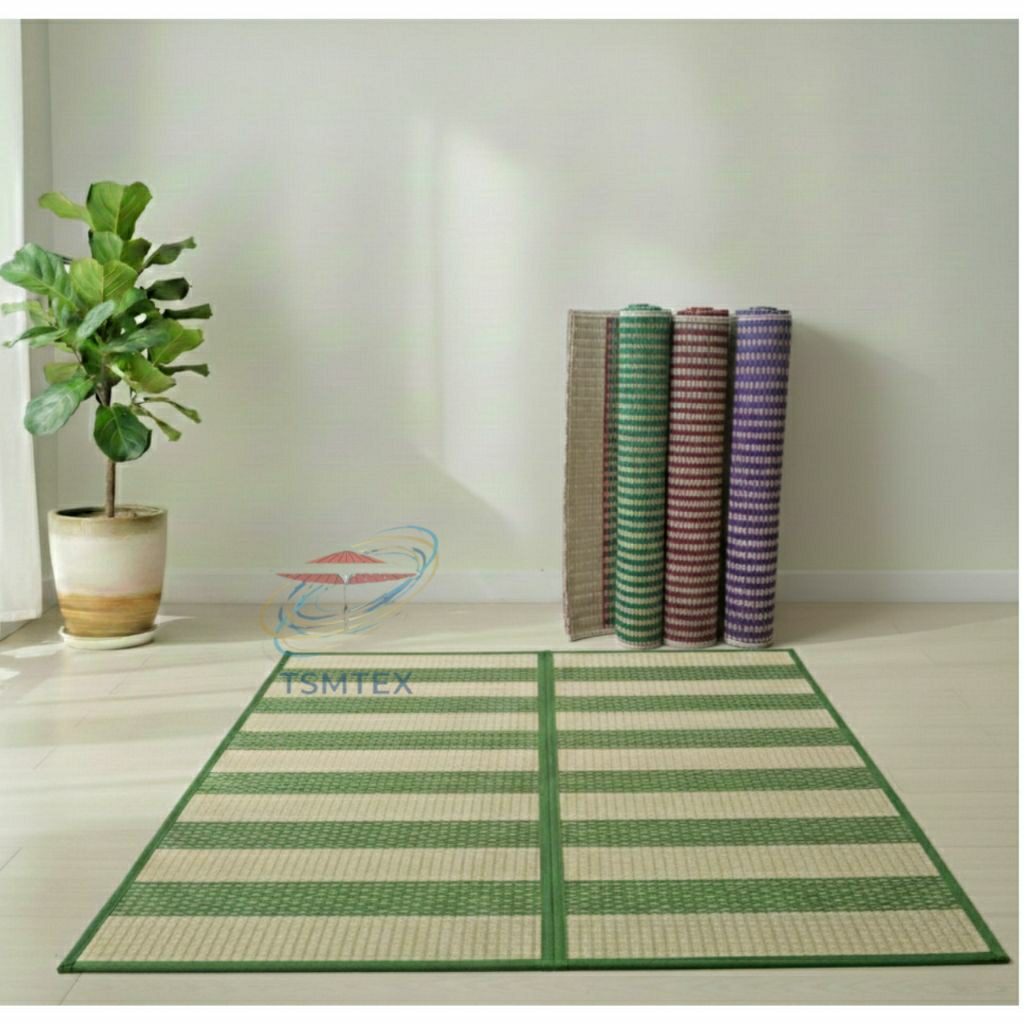 Tikar lipat piknik mendong 150x200cm daun pandan dekorasi ruangan