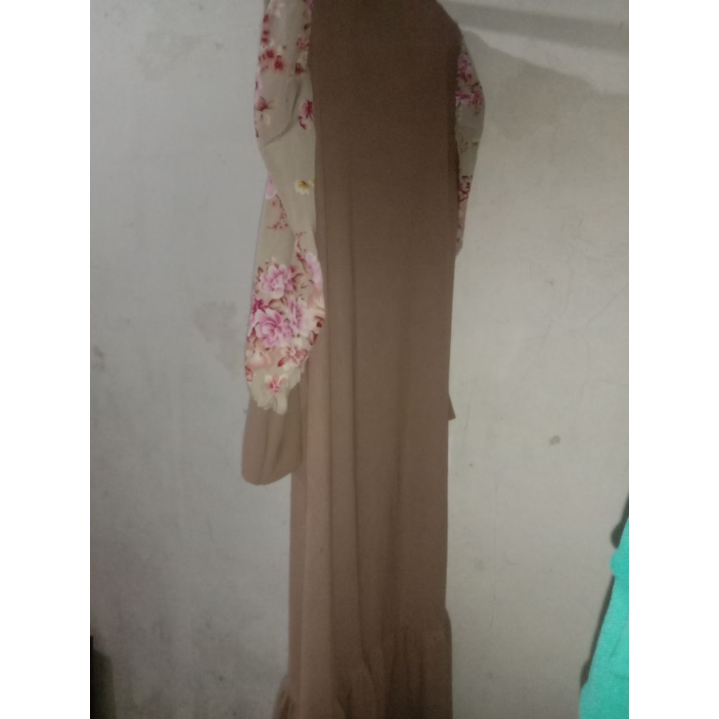 Gamis Katun Rayon Motif Bunga Kombinasi Polos - Elegant & Flowy