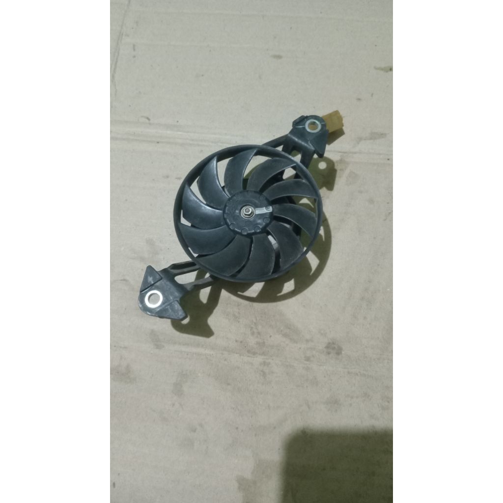 KIPAS RADIATOR ORIGNAL VIXION NVL/OLD
