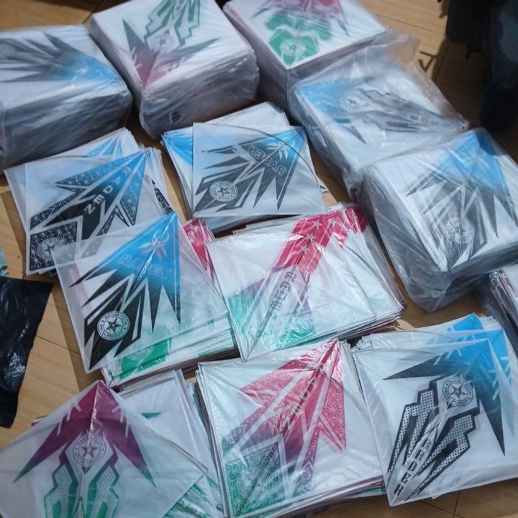 Layangan Sukhoi Standart  1 pack , Isi 25 pcs