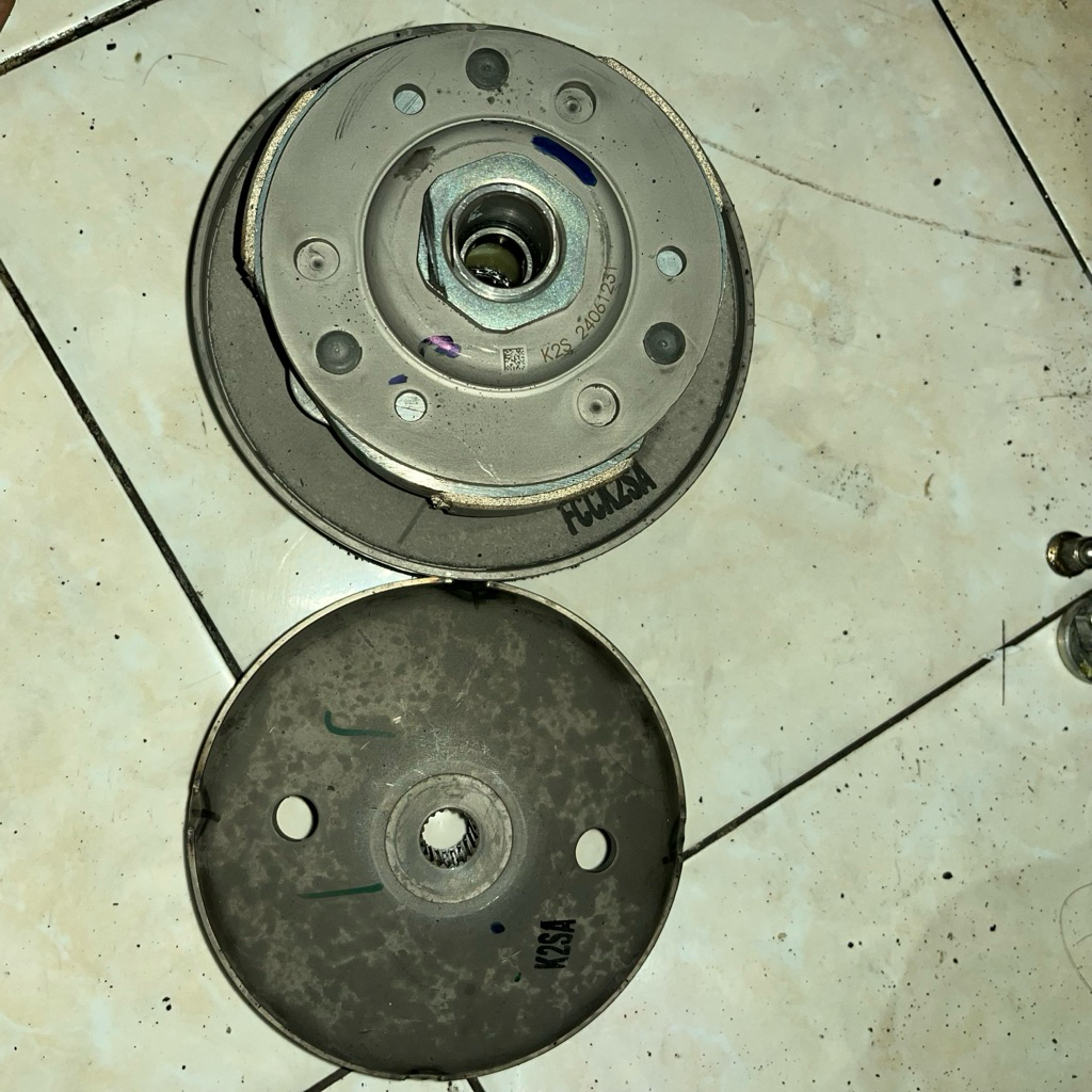 PULLY SET MANGKOK GANDA VARIO 160 K2S ORIGINAL