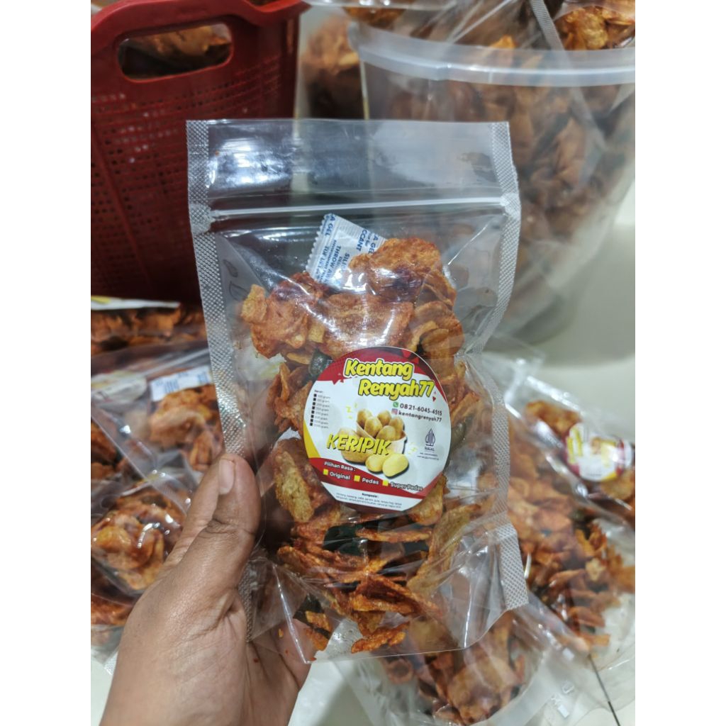 keripik kentang pedas manis