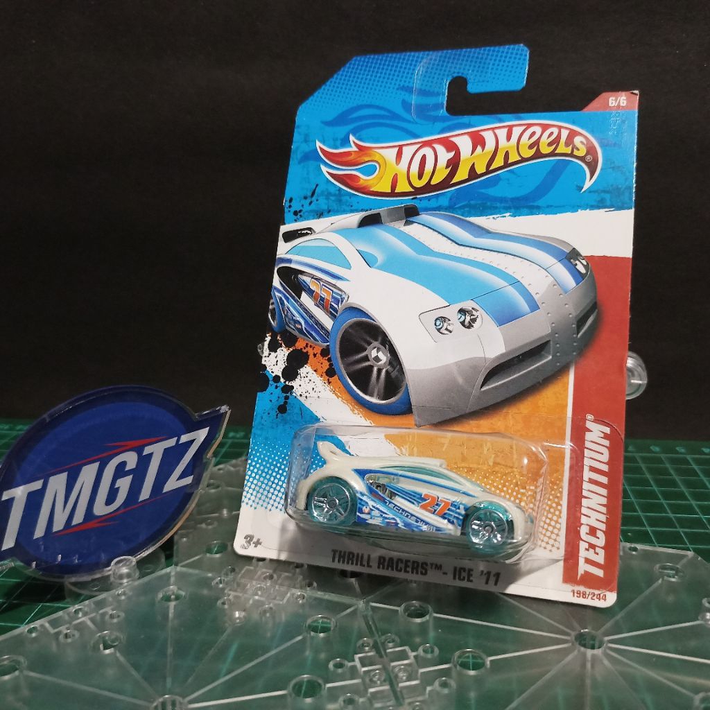 hotwheels thrill racers ice 11 technitium technetium diecast