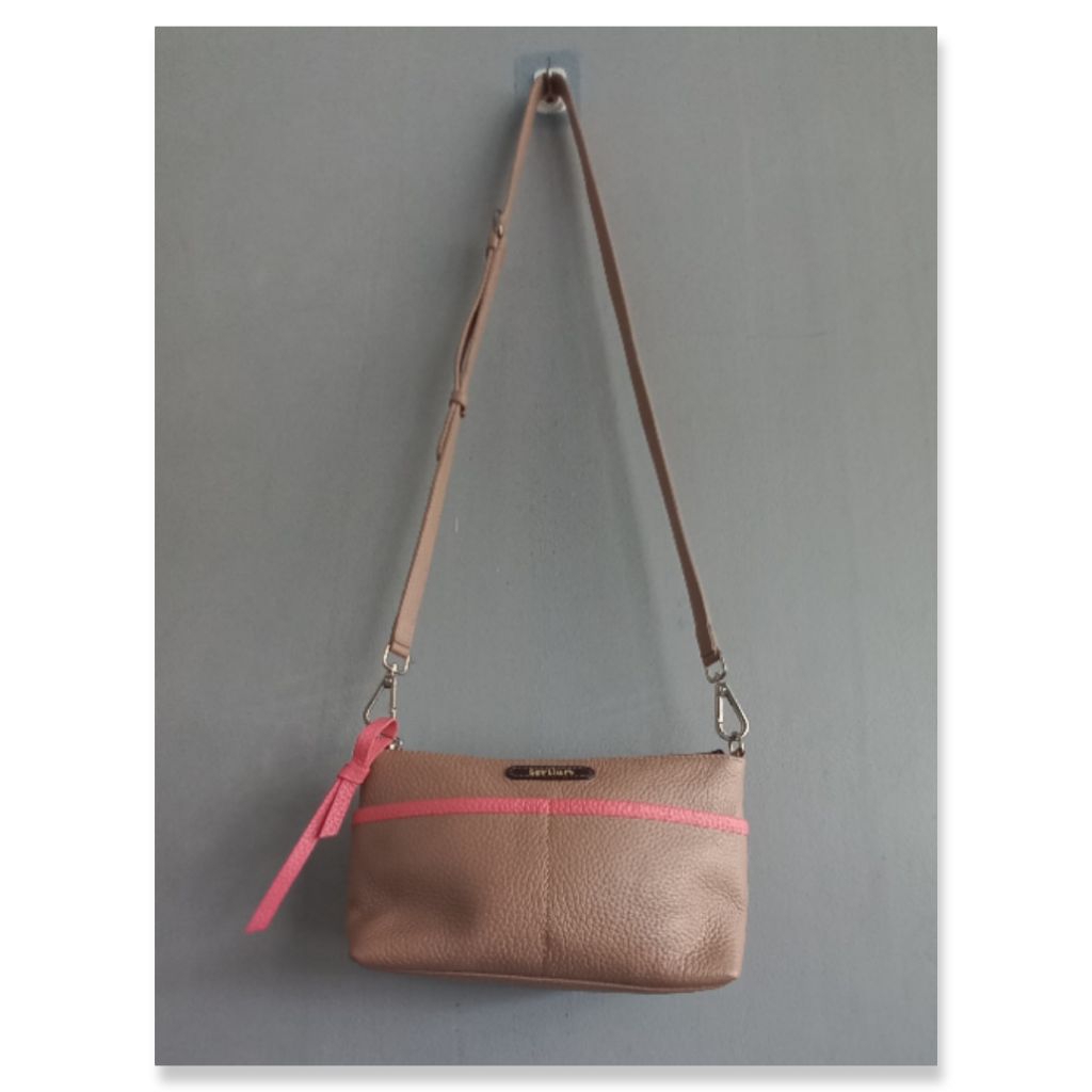 Giva Pouch / Sling Bag by Serlium