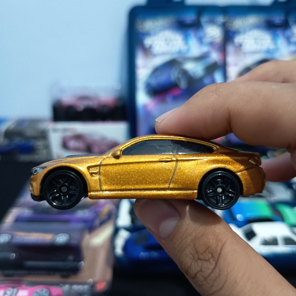 Hot Wheels BMW M4 Loose From Gift Pack (Rare)