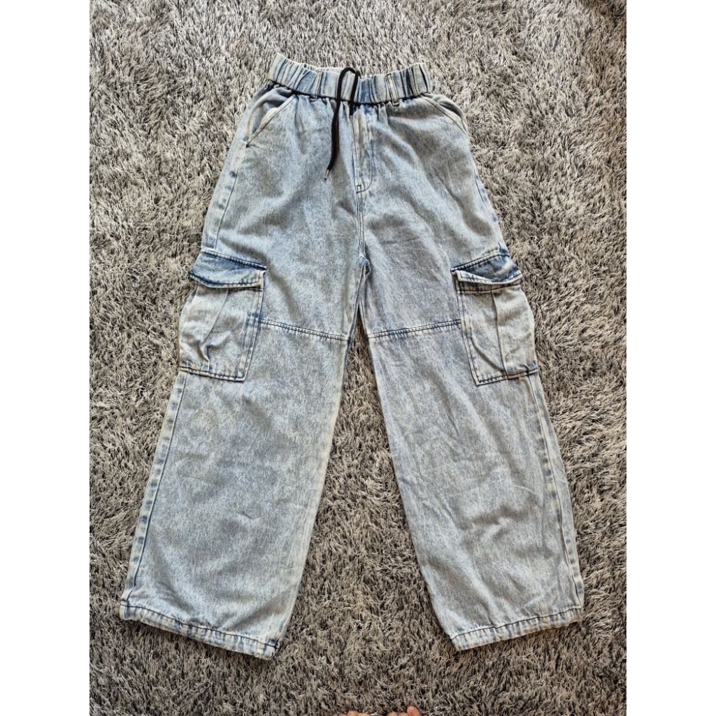 celana jeans cargo (WEGO)