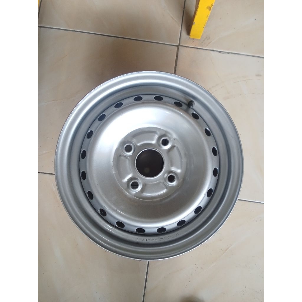 VELG KALENG ORI AVANZA XENIA RING 14 PCD 114.