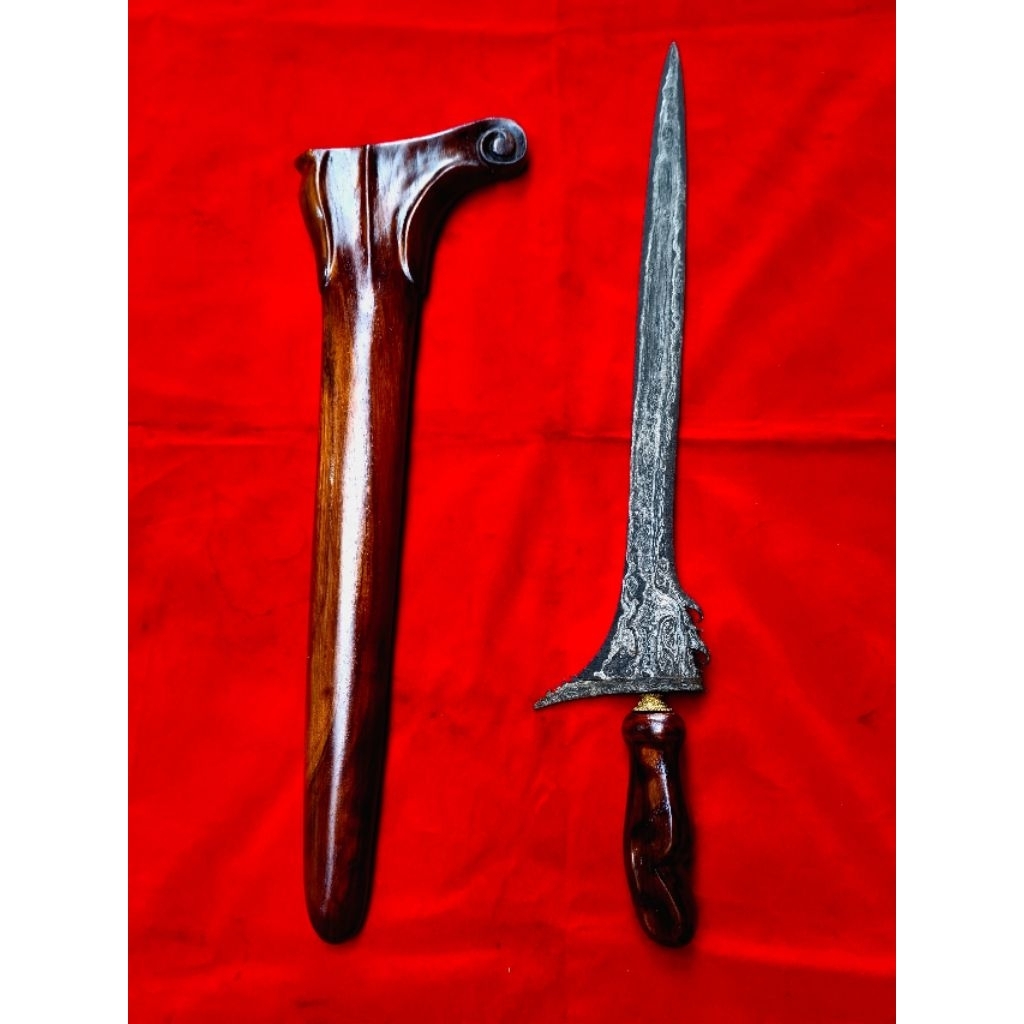 Koleksi Keris Semarr Tinandu Segoro Muncar