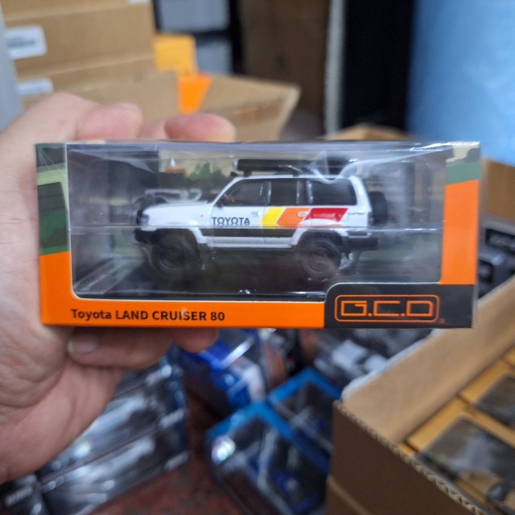 GCD Skala 64 Toyota Land Cruiser LC80 TRD Version