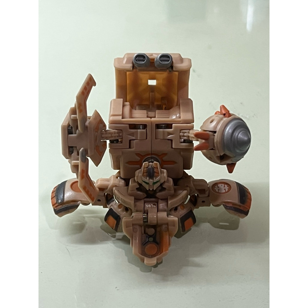 Bakugan Subterra Coredem dengan Copper Sword