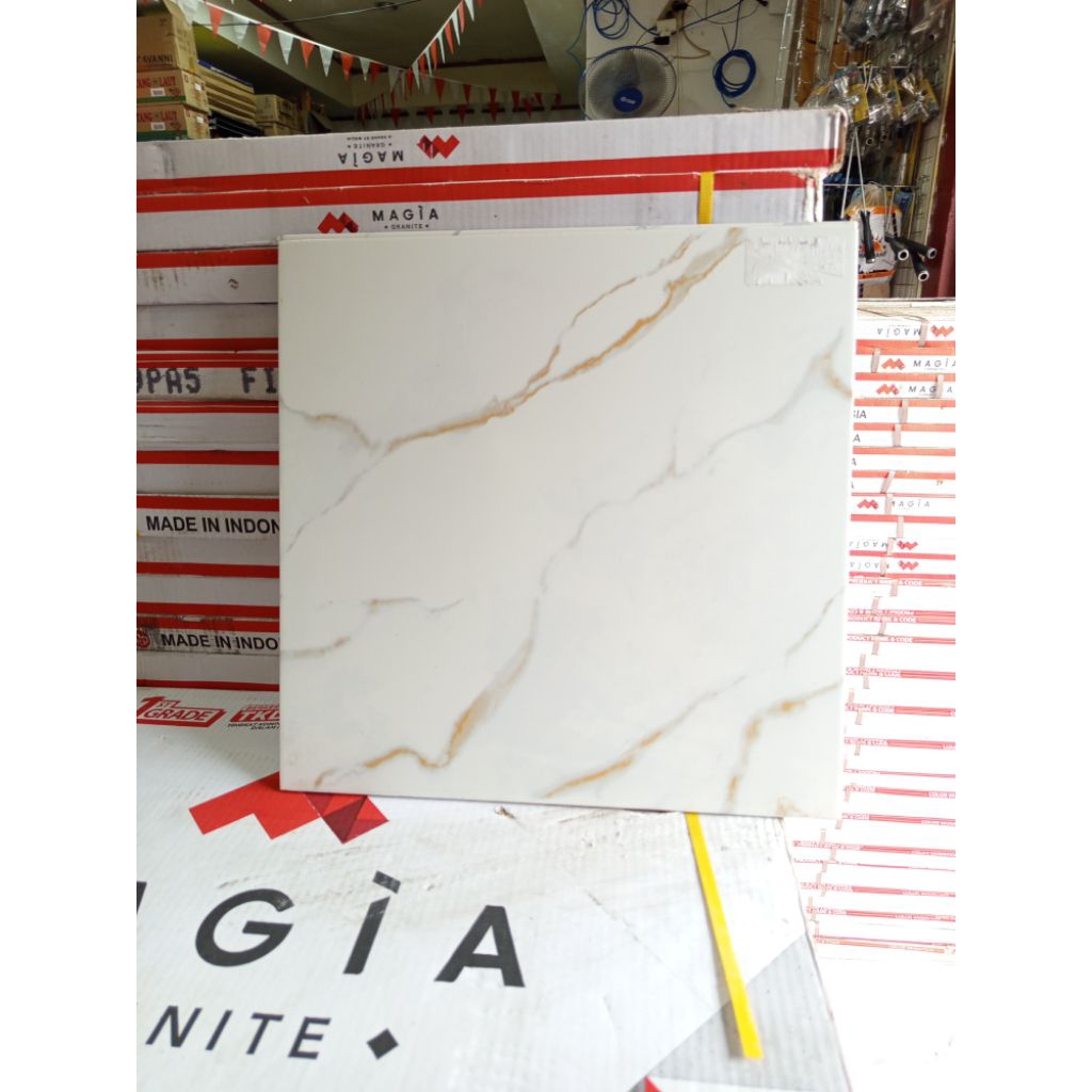 Keramik Lantai Glossy Fukuhara Beige 40 x 40