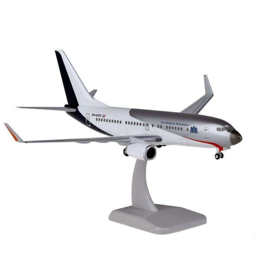 Miniatur Diecast Pesawat B737-700 Government of the Netherlands Hogan Wings Skala 1/200