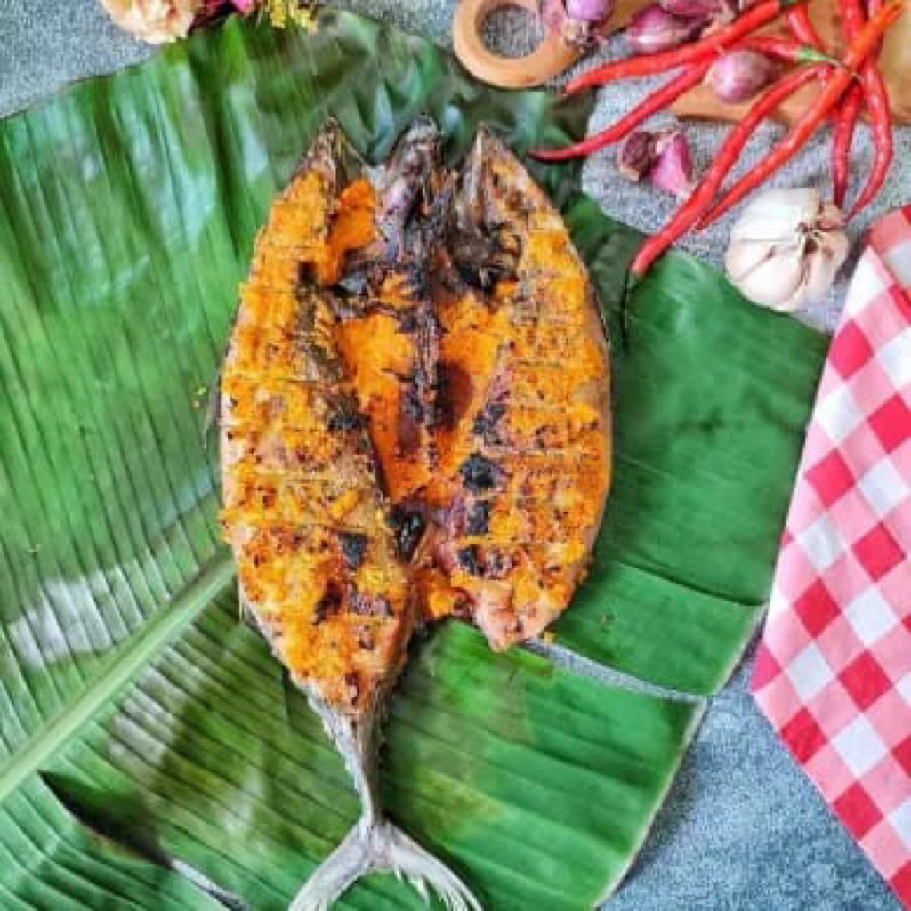 Ikan Tongkol Bakar Bu Arif Khas Tuban