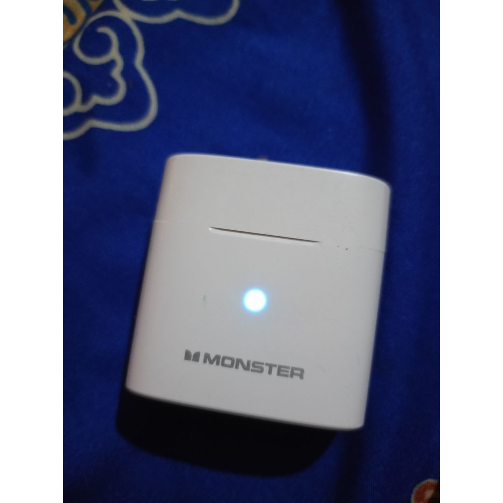 Jual tws merek Monster XKT03 second