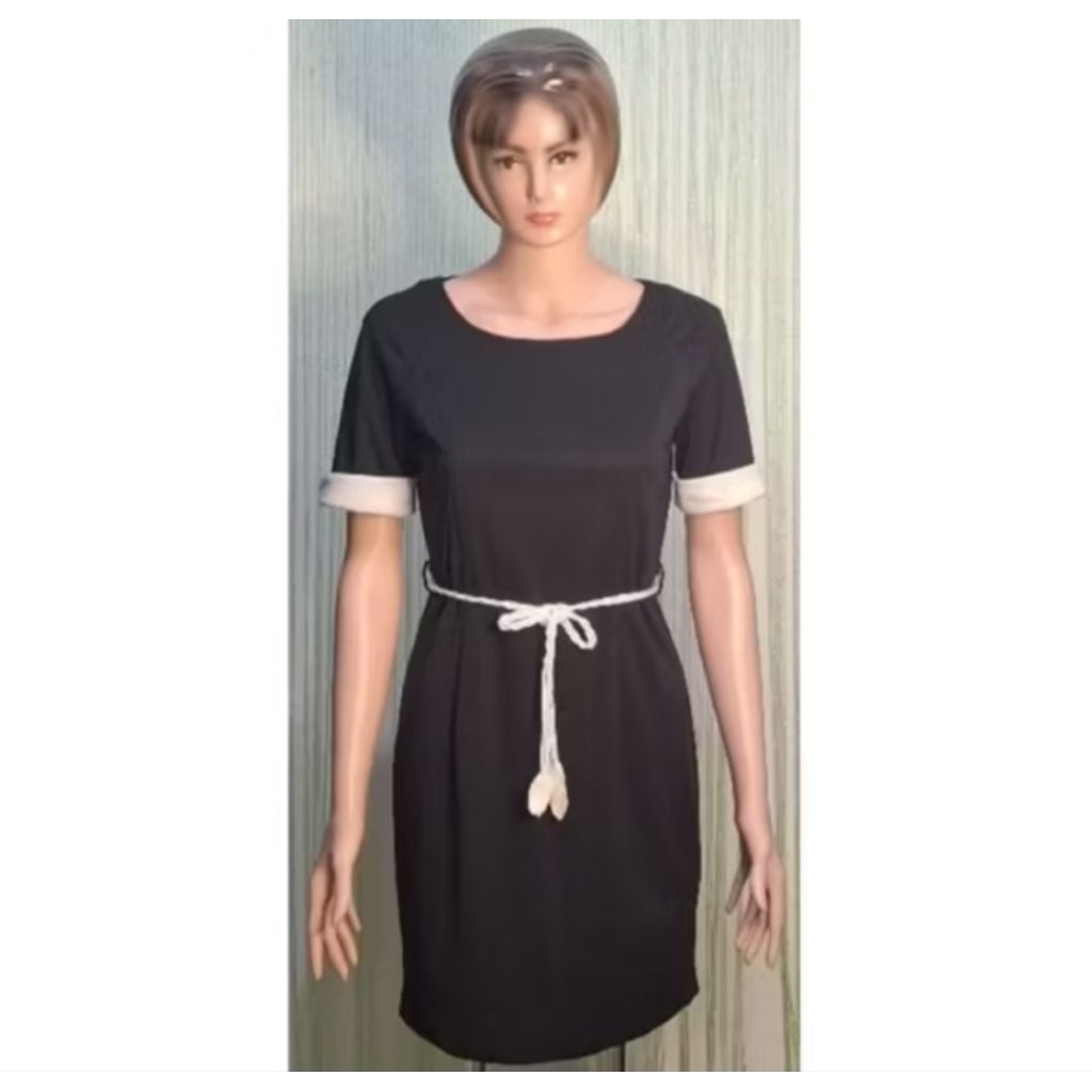 dress wanita hitam polos lengan pendek