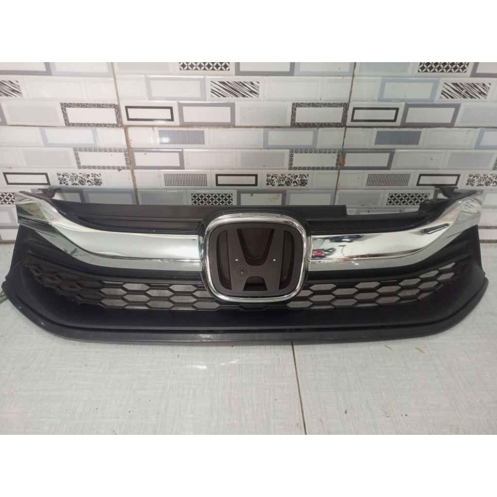 Grill Brio Satya 2018-2020 original