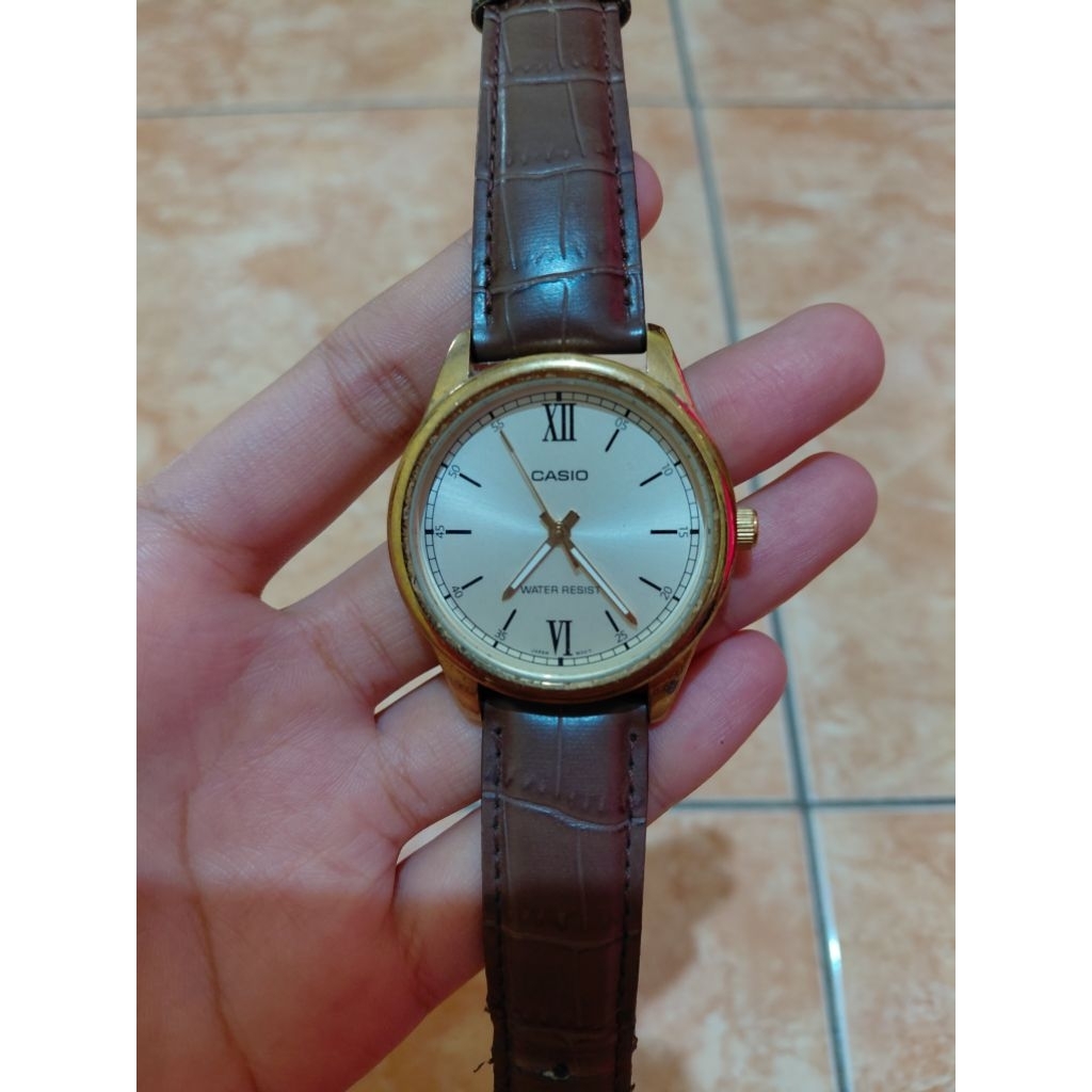 PRELOVED JAM TANGAN CASIO MTP-V005