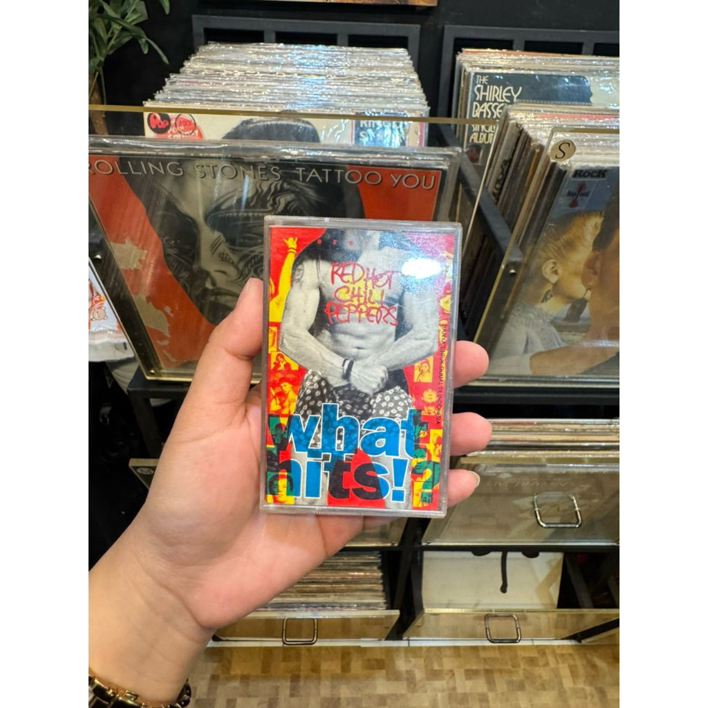 Kaset Red Hot Chili Peppers - What Hits?