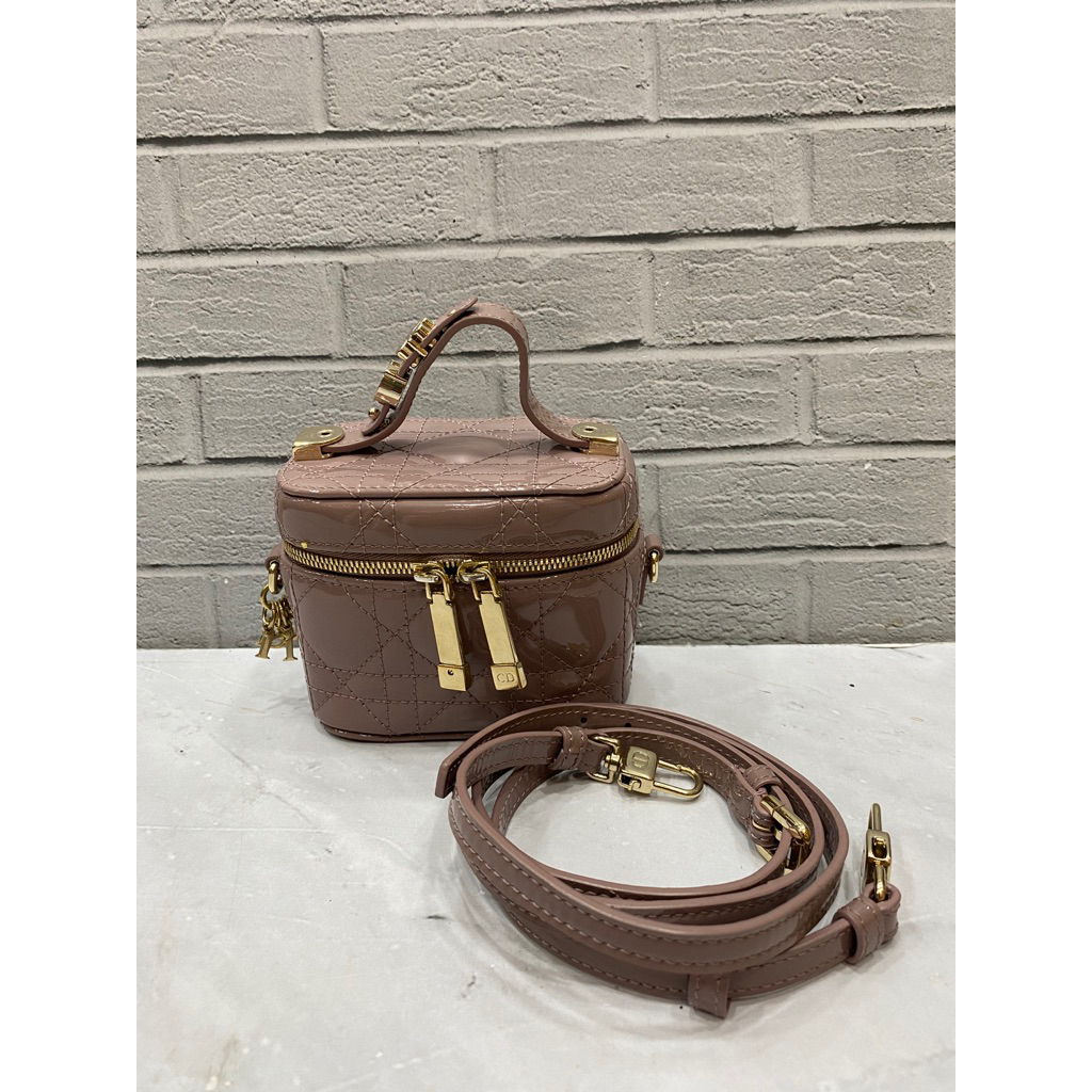 LADY DIOR Micro Vanity Case nude GHW 2022 Size 11 x 7 x 9 Cm Bag and Longstrap