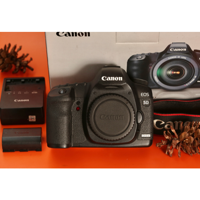 Canon EOS 5D Mark II 5D II Body Only Fullset  B1000