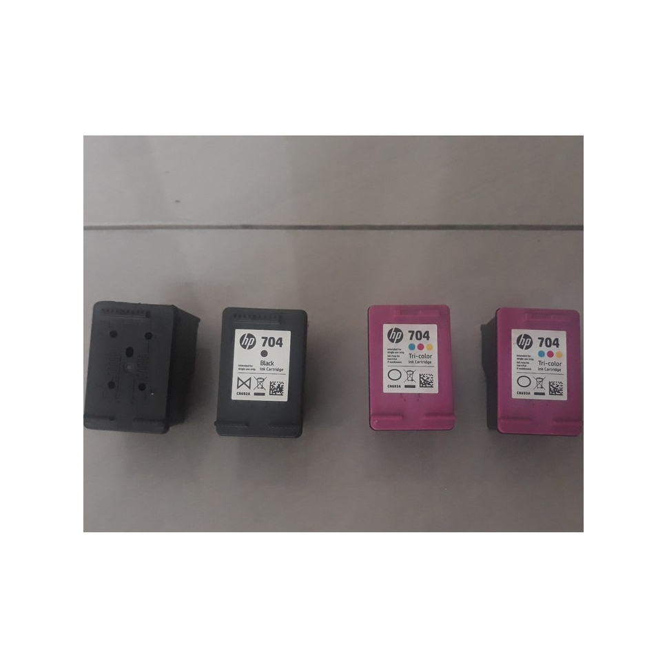 Cartridge / tinta printer HP 704 bekas / kosong