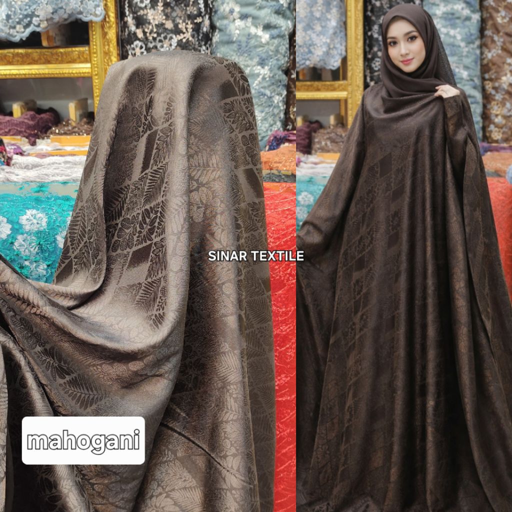 Kain bahan armani jaguard silk halus / Kain armani jaguard silk import