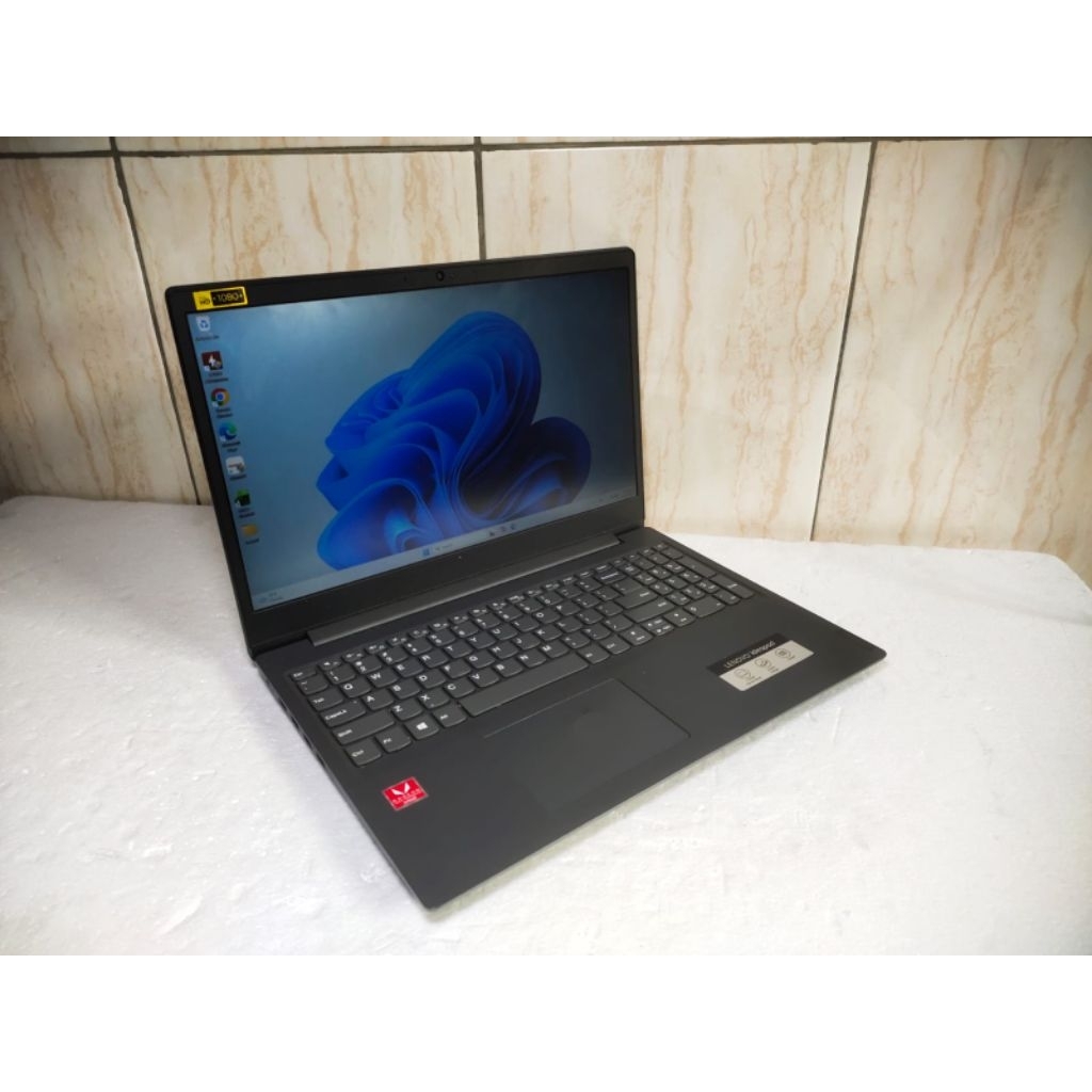 Laptop Lenovo V15-ADA amd ryzen 3-3250U ram 4GB ssd 256GB(B144)