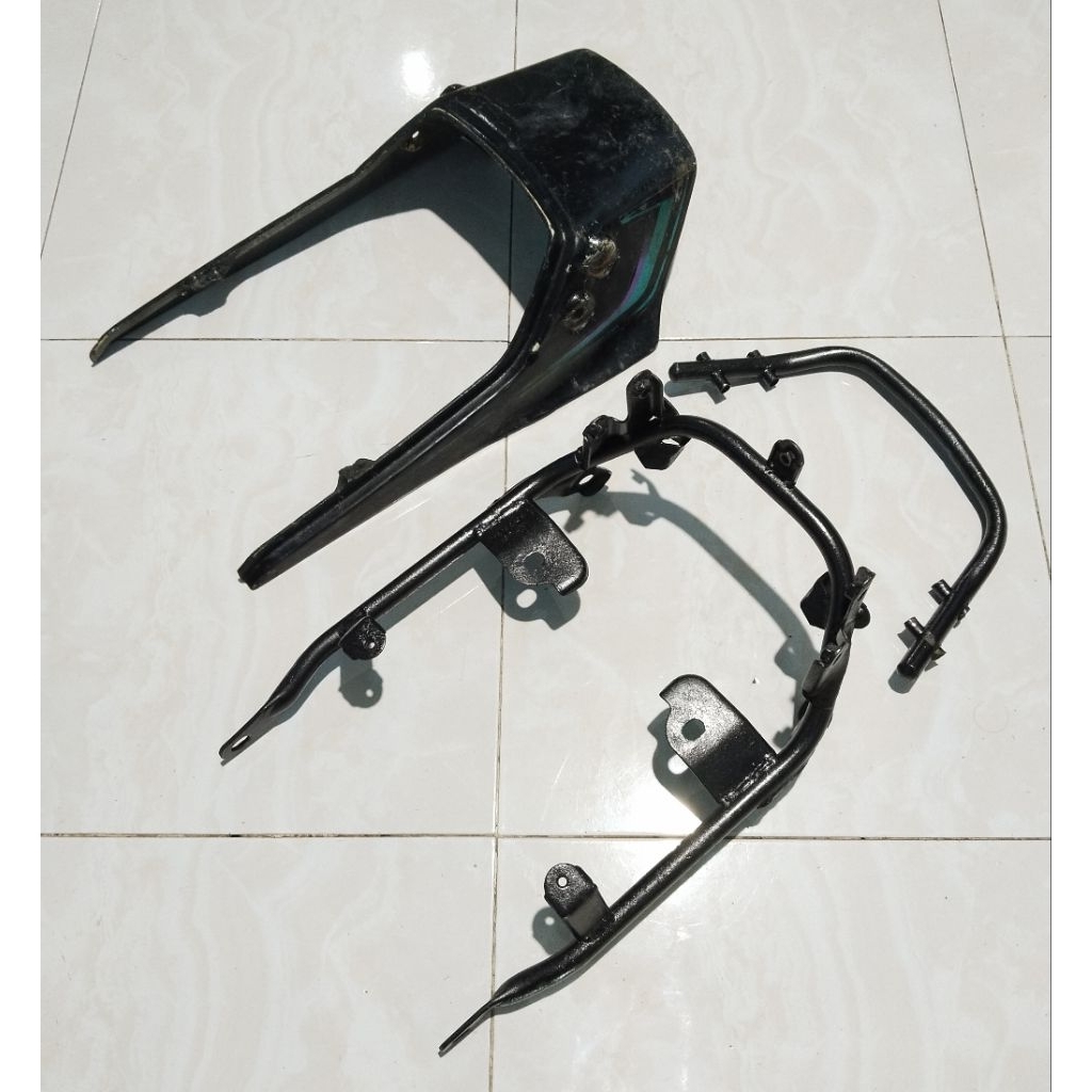 Behel begel Belakang Yamaha Rx Spesial RXR RXS set body Original lepasan