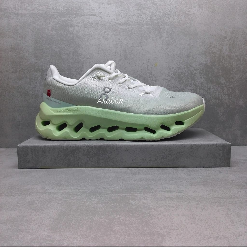 Sepatu Cloudtilt Ivory Sage