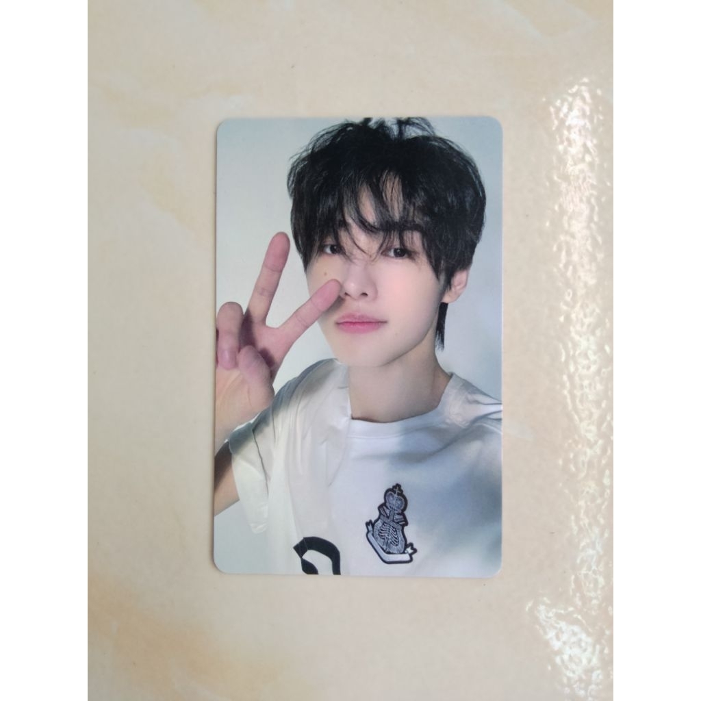 OFFICIAL PHOTOCARD SUNGHOON YZY