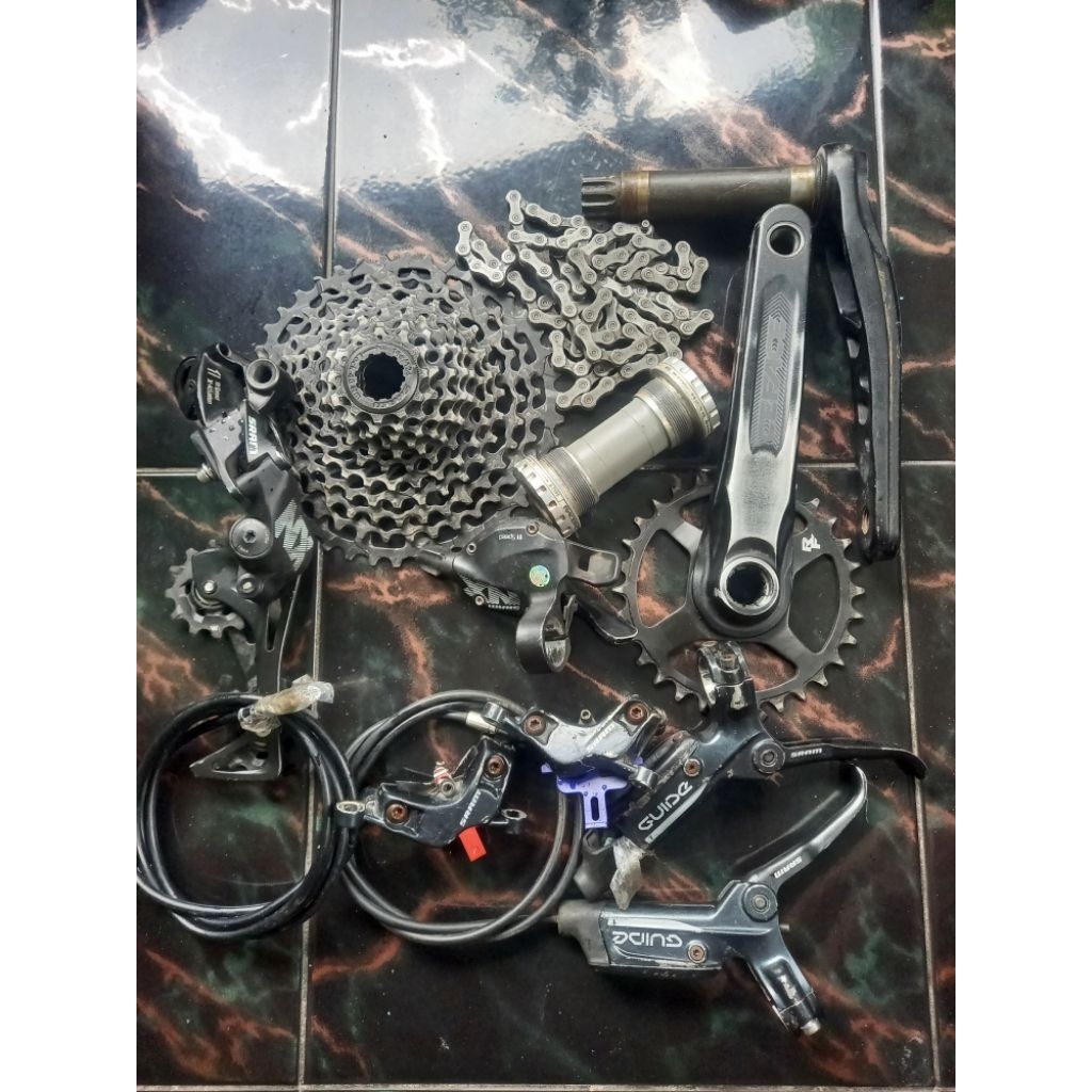 groupset Sram Nx 11 Speed Brake Sram Guide Crank Raceface