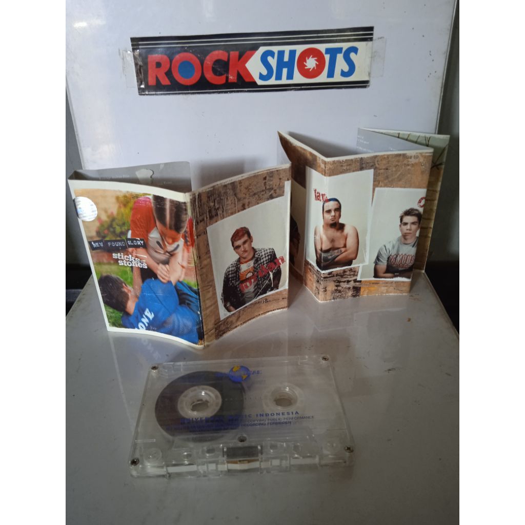 kaset pita new found glory