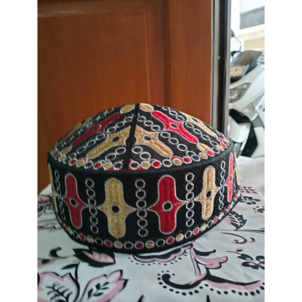 peci songkok pakistan bordir/ peci sholatkopyah pakistan bordir/ songkok peci pakistan
