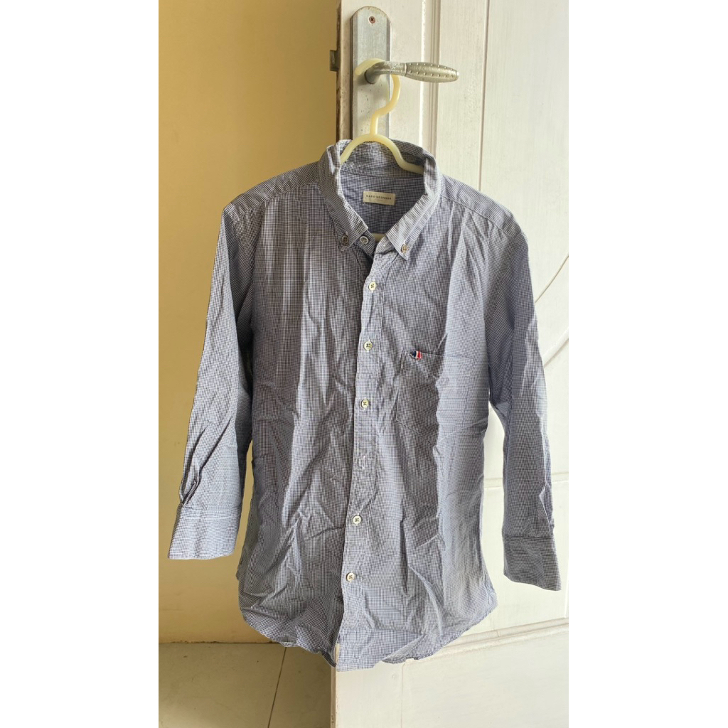 Preloved atasan Kemeja slimfit