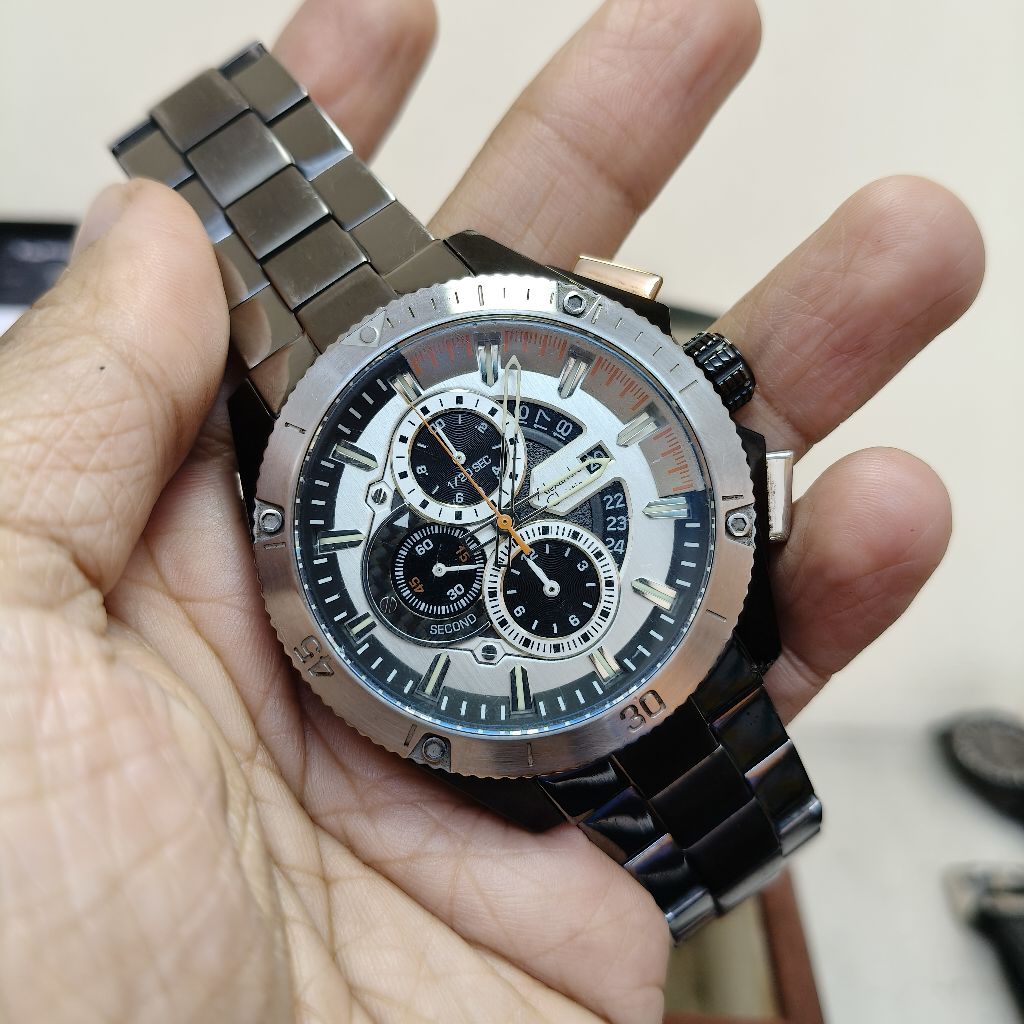 Alexandre Christie second Cowo 6465MC 2