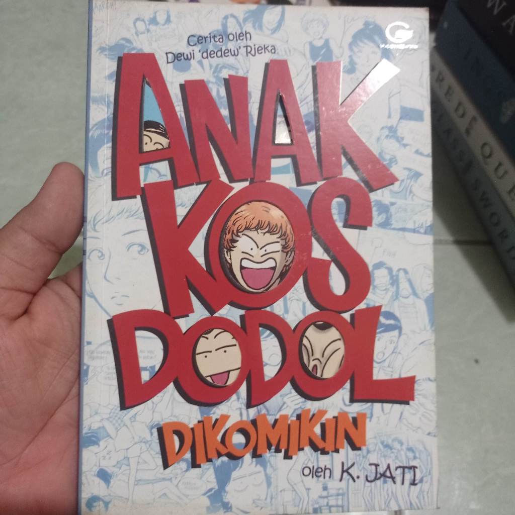 [Preloved] Anak Kos Dodol Dikomikin Dewi Dedew Rieka
