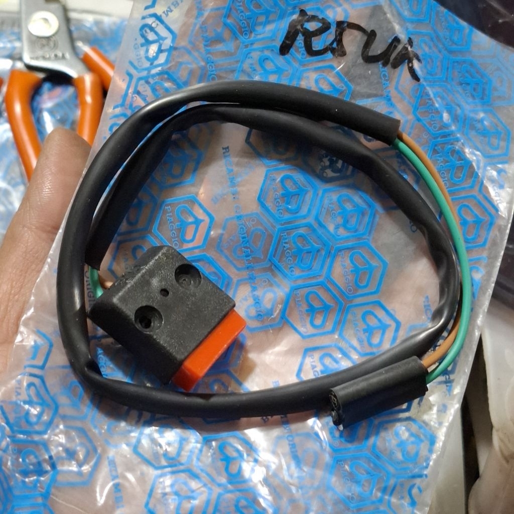 Tombol stater switch stater vespa excel