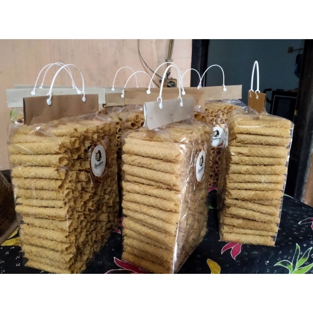 Camilan Opak Gulung Rasa Manis Renyah Empuh Gurih Kemasan 250 gram