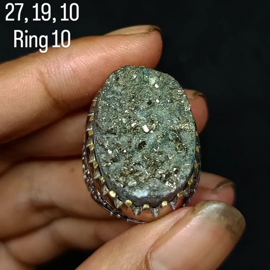 BATU AKIK PIRIT/BADAR EMAS ANTIK (ASLI ALAM)