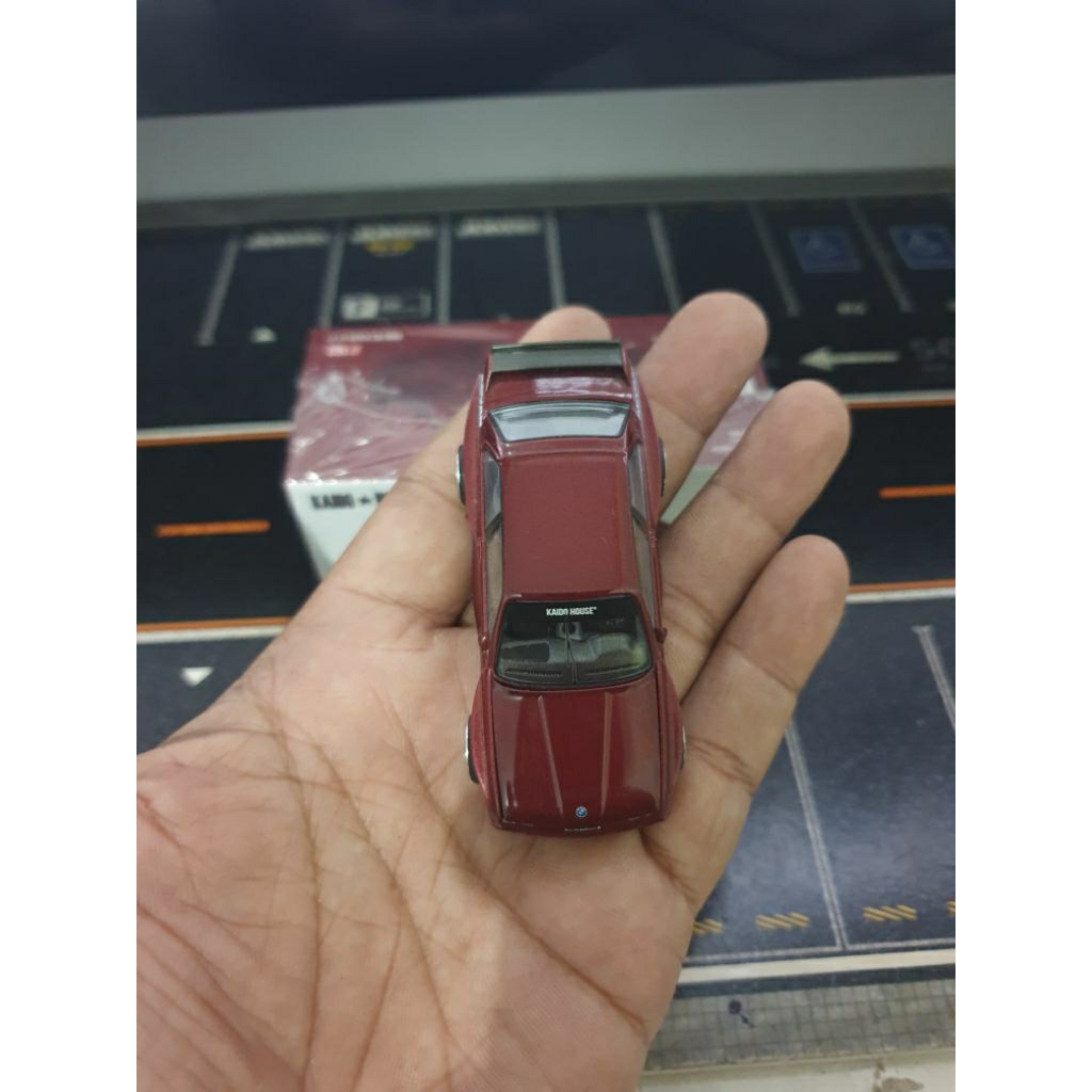 kaido house bmw M3  merah loose