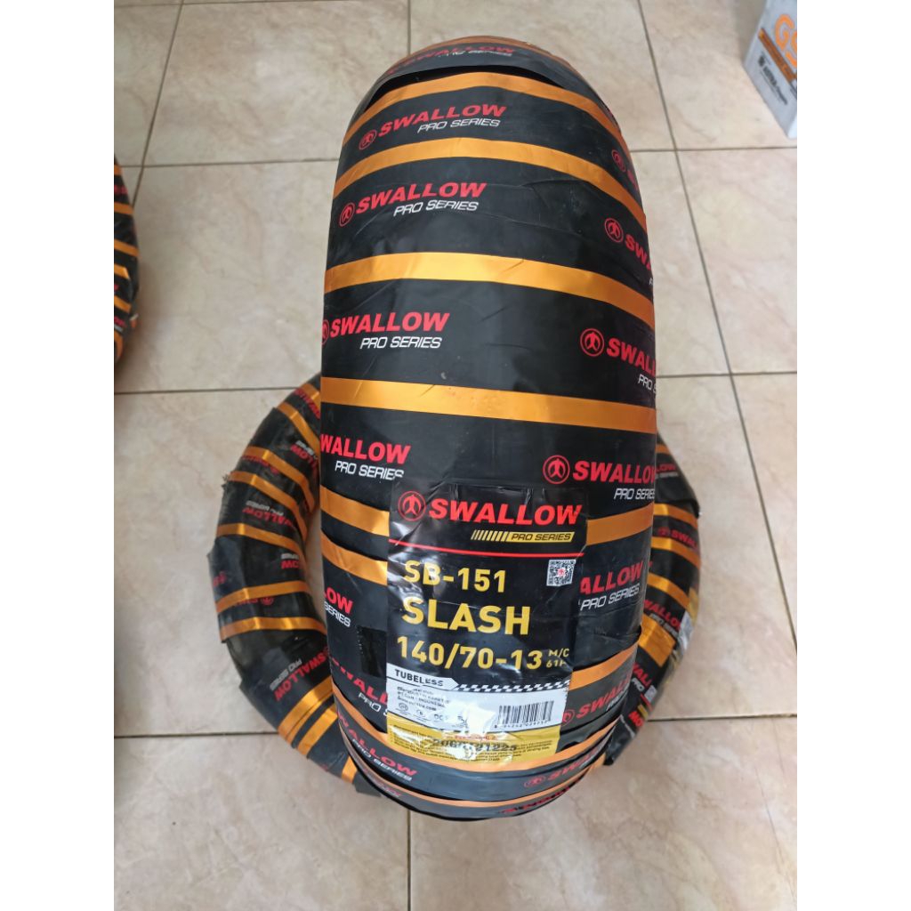 Ban Swallow SB 151 Slash 140-70/13