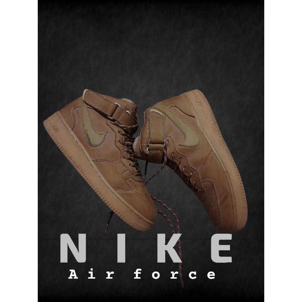Sepatu keren NIKE AIR FOCE ONE recomend bekas pakai